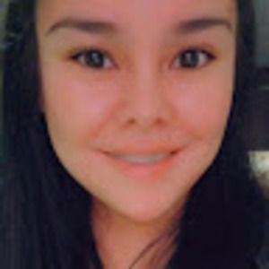 Meet your Posher, Layna